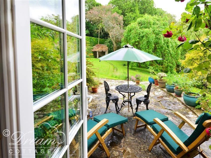 Sixpenny Cottage Upwey Екстериор снимка